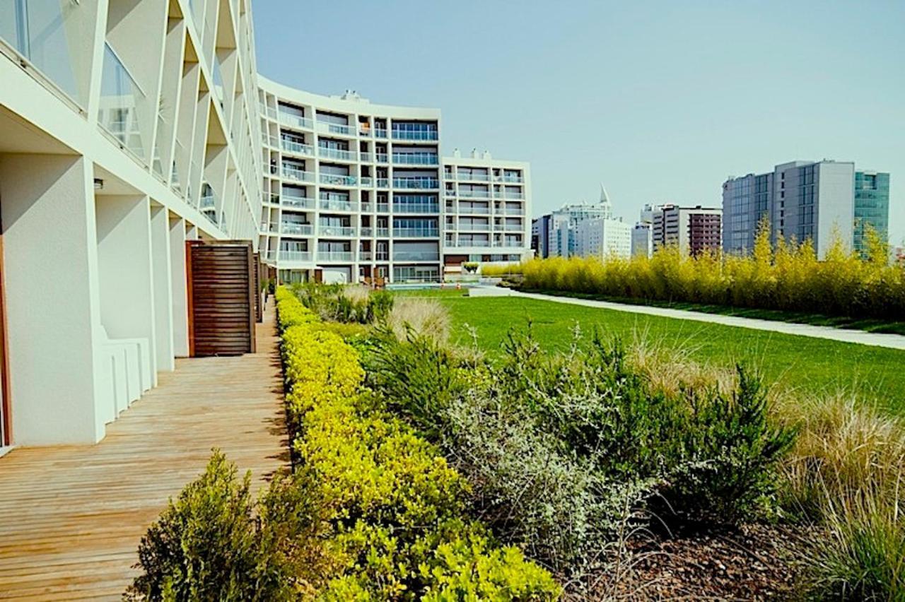 New Loft With Swimming Pool At Parque Das Nacoes! Lissabon Buitenkant foto