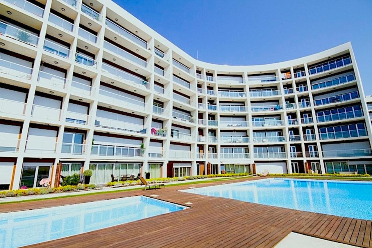 New Loft With Swimming Pool At Parque Das Nacoes! Lissabon Buitenkant foto